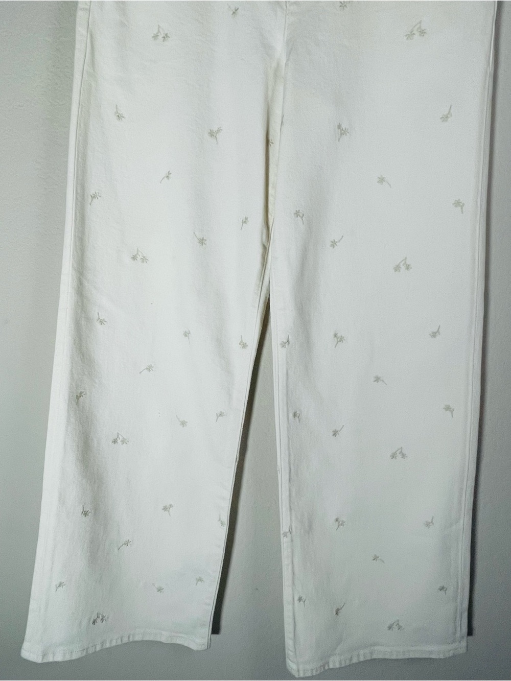 J Crew Fac NWT Wide Leg Embroidered Crop Jeans Size 28T Ivory Denim Embroidery - Picture 4 of 12